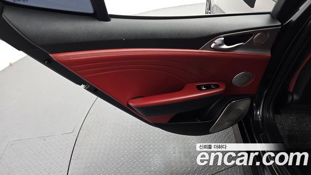 Kia Stinger 2021 — photo 15