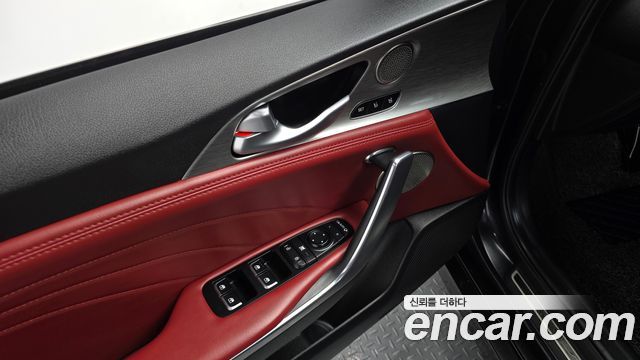 Kia Stinger 2021 — photo 28
