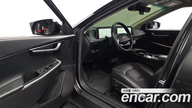 Kia EV6 2022 — photo 13