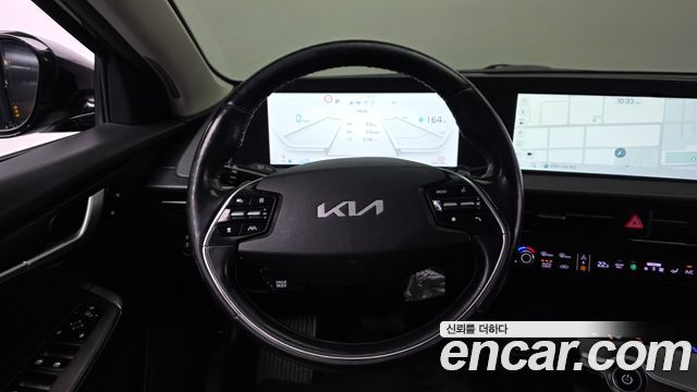 Kia EV6 2022 — photo 19