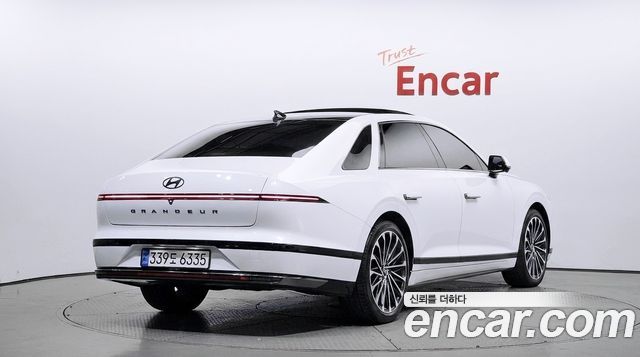 Hyundai Grandeur 2023 — photo 2
