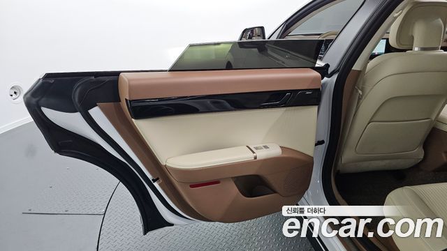 Hyundai Grandeur 2023 — photo 15
