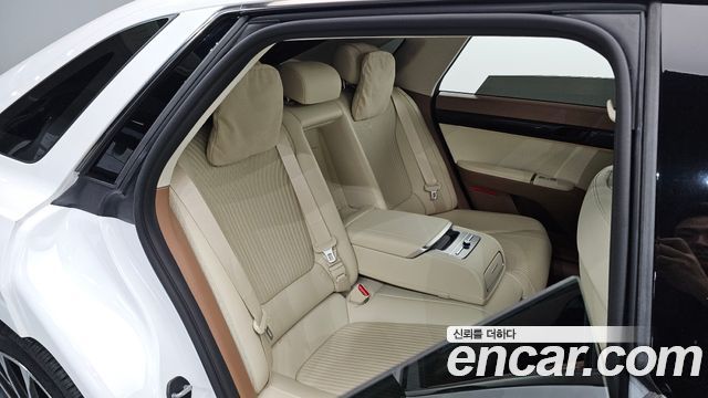 Hyundai Grandeur 2023 — photo 16