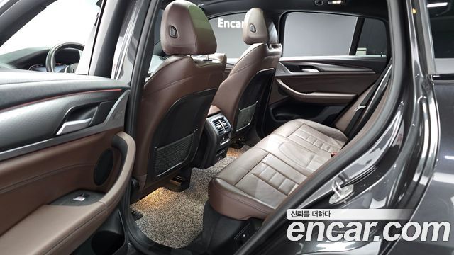 BMW X4 2020 — photo 11
