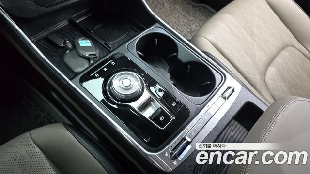 Kia Canival 2024 — photo 9