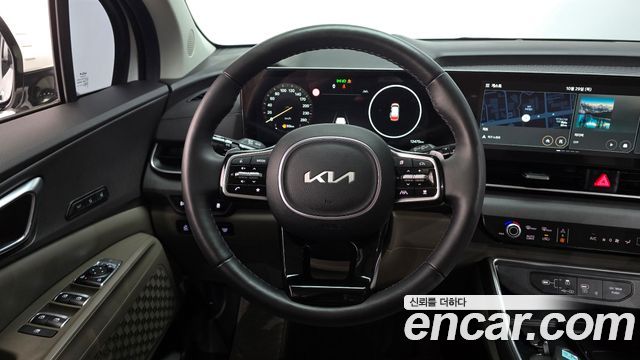 Kia Canival 2024 — photo 12