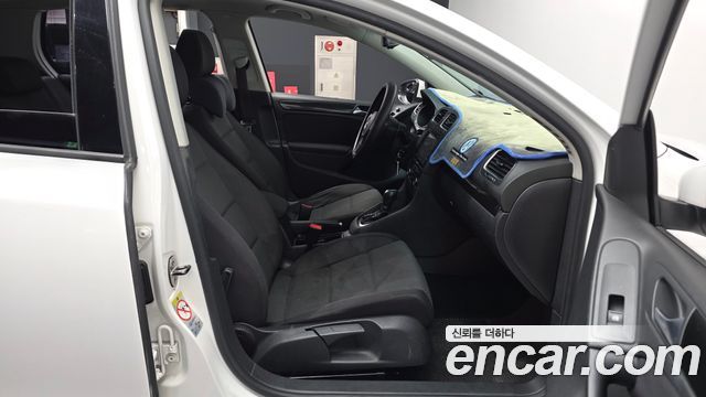 Volkswagen Golf 2013 — photo 11