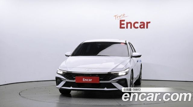 Hyundai AVANTE 2026 — photo 3
