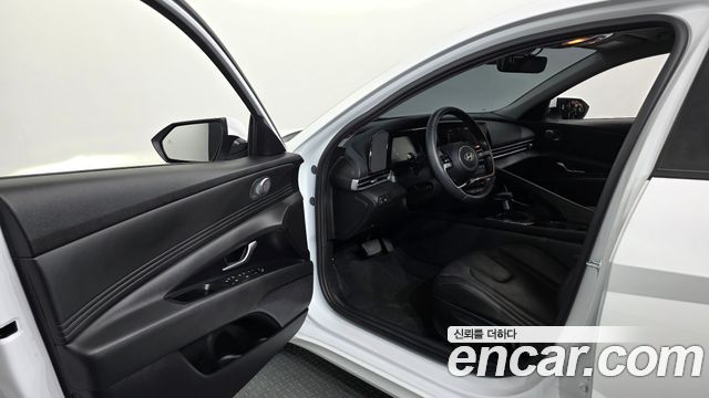 Hyundai AVANTE 2026 — photo 13