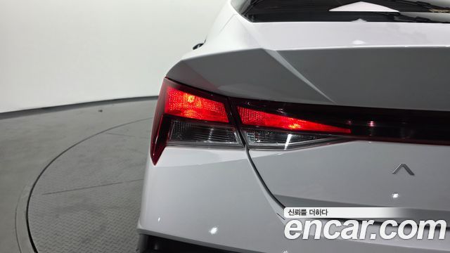 Hyundai AVANTE 2026 — photo 9