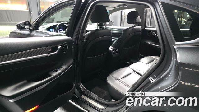 Hyundai Grandeur 2019 — photo 16