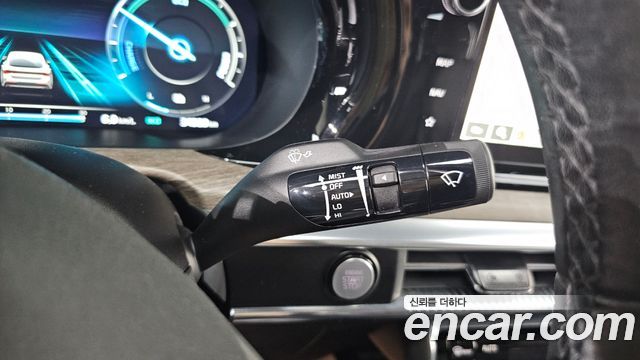 Kia K5 2023 — photo 13