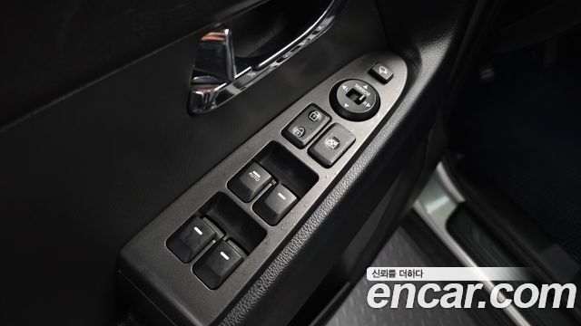 Kia Sportage 2012 — photo 28