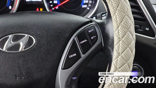 Hyundai AVANTE 2016 — photo 22