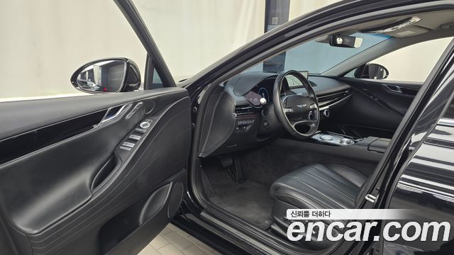 Genesis G80 2022 — photo 13