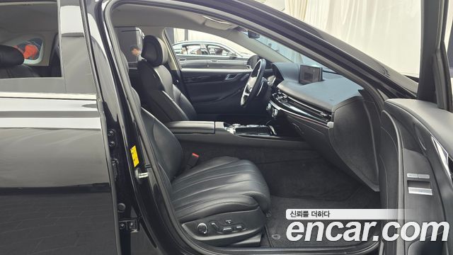 Genesis G80 2022 — photo 16