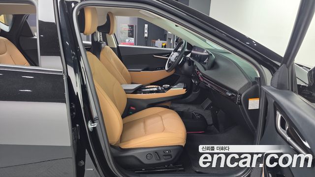 Kia EV6 2022 — photo 17
