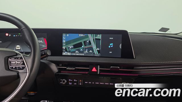 Kia EV6 2022 — photo 20