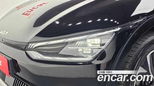 Kia EV6 2022 — photo 8