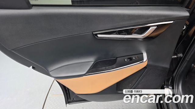 Kia EV6 2022 — photo 15