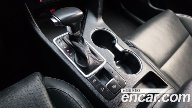 Kia Sportage 2022 — photo 12