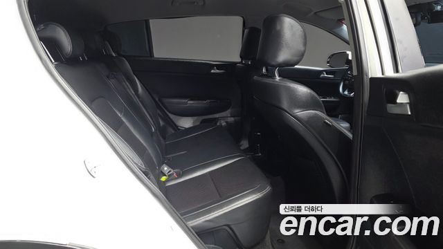 Kia Sportage 2022 — photo 18