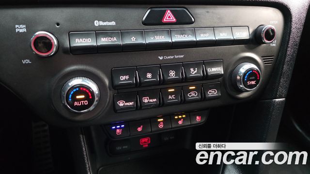 Kia Sportage 2022 — photo 22