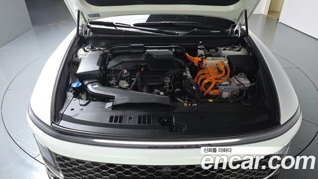 Hyundai Grandeur 2025 — photo 6