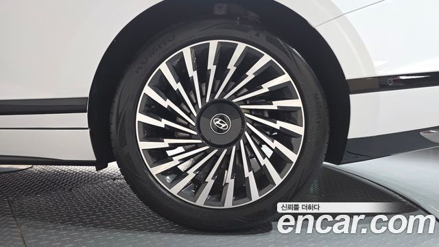 Hyundai Grandeur 2025 — photo 7