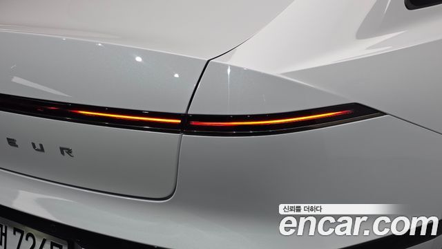Hyundai Grandeur 2025 — photo 9