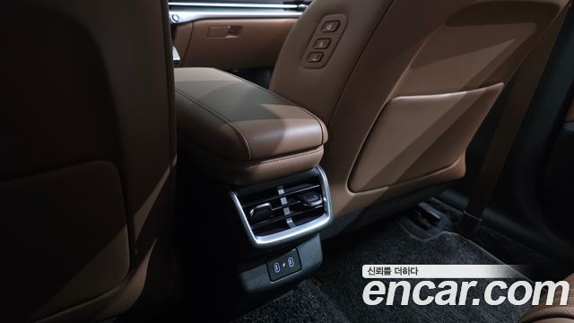 Hyundai Grandeur 2025 — photo 32