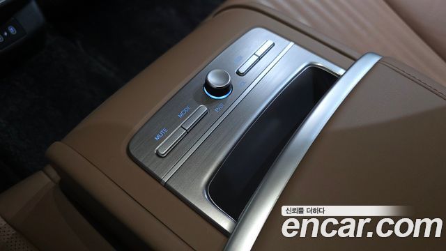 Hyundai Grandeur 2025 — photo 43