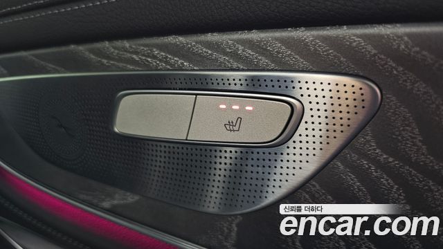 Mercedes-Benz CLS-Class 2021 — photo 25