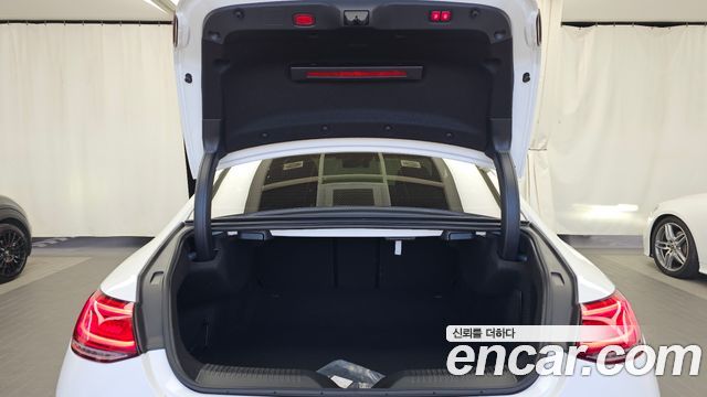 Mercedes-Benz CLS-Class 2021 — photo 26
