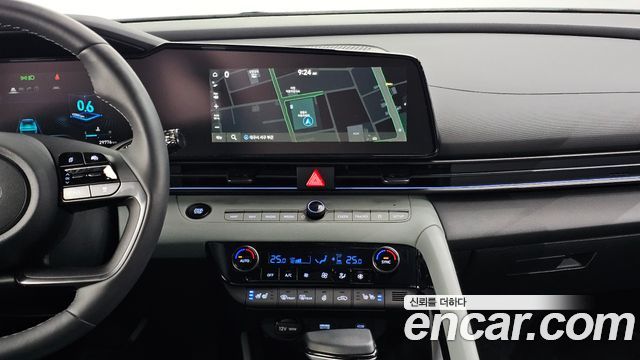 Hyundai AVANTE 2025 — photo 17