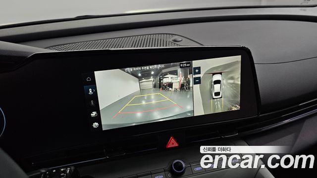 Hyundai AVANTE 2025 — photo 18