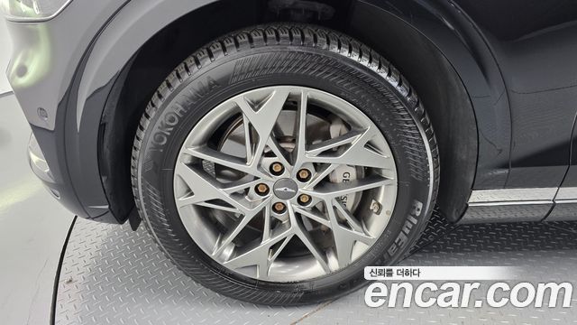 Genesis GV70 2023 — photo 5