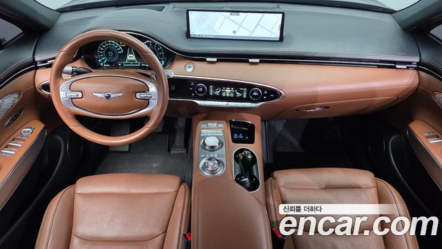 Genesis GV70 2023 — photo 10