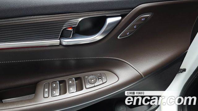 Hyundai Grandeur 2019 — photo 32