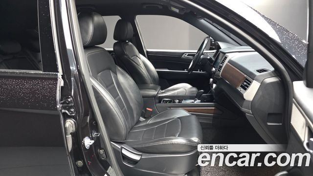 KG Mobility Rexton 2018 — photo 17