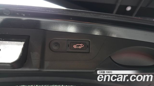 KG Mobility Rexton 2018 — photo 27