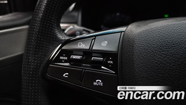 KG Mobility Rexton 2018 — photo 32