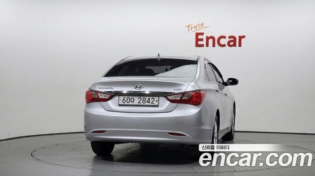 Hyundai Sonata 2011 — photo 4