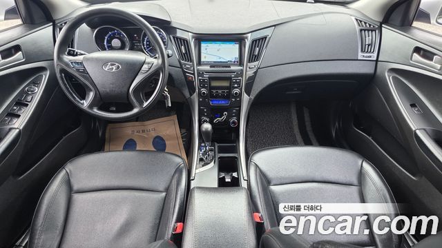 Hyundai Sonata 2011 — photo 7