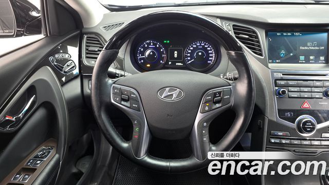 Hyundai Grandeur 2015 — photo 12