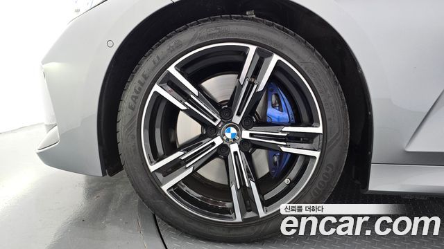 BMW 3-Series 2024 — photo 5