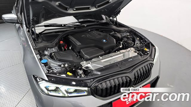BMW 3-Series 2024 — photo 6