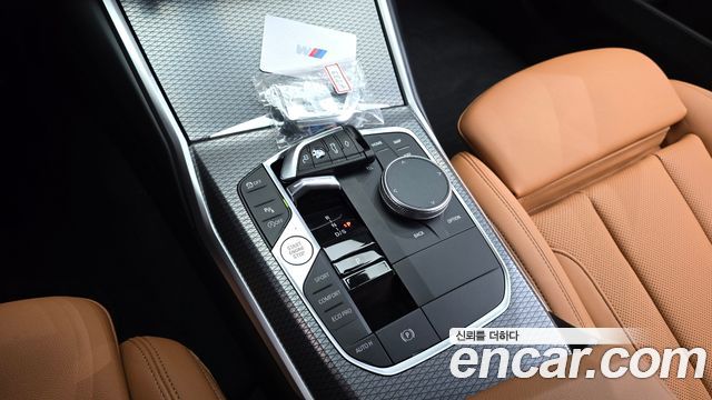 BMW 3-Series 2024 — photo 9