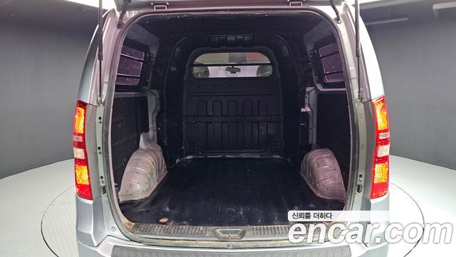 Hyundai Starex 2013 — photo 20