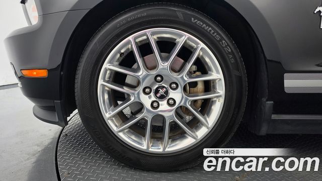 Ford Mustang 2012 — photo 5